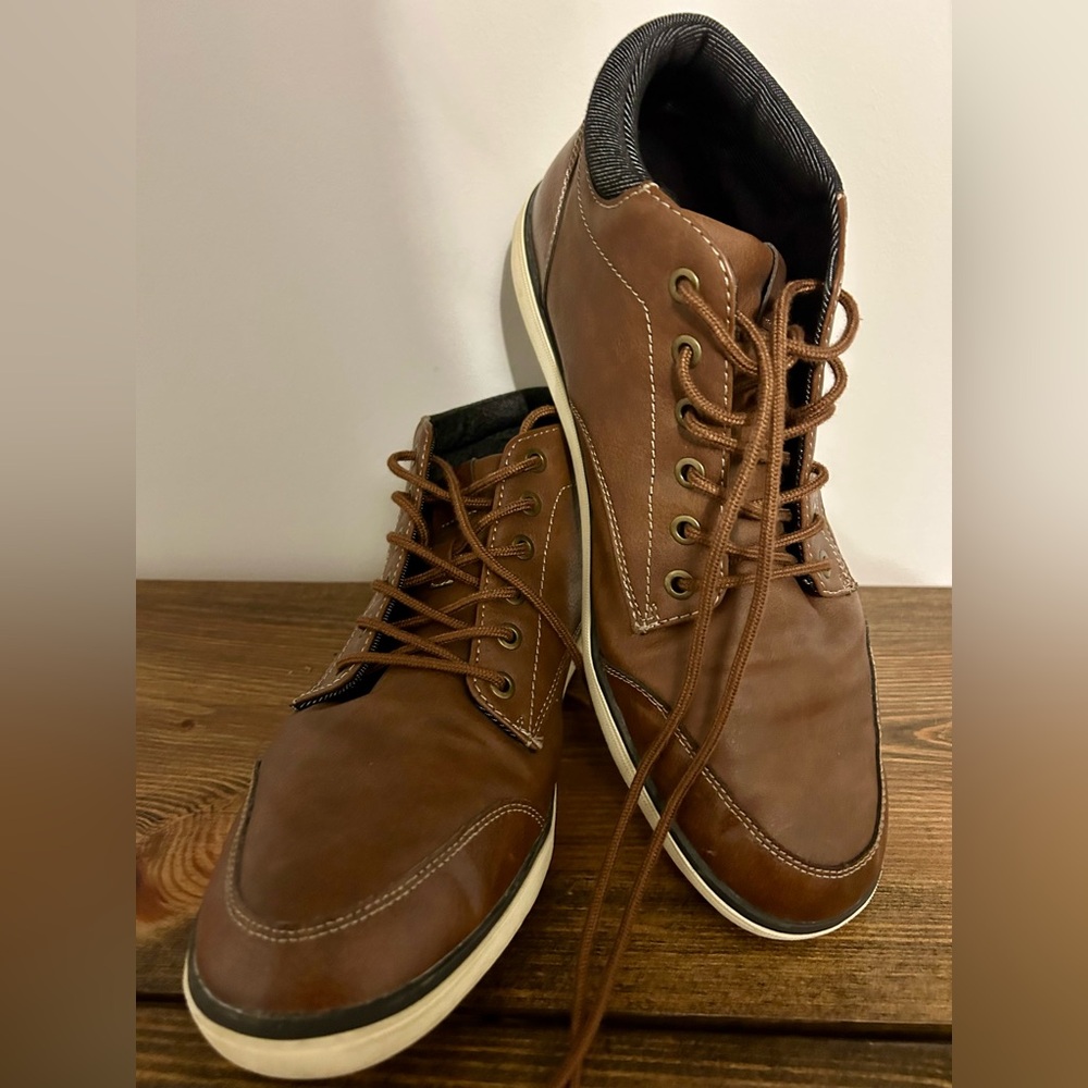 Men’s Semi-Casual Dress Shoes